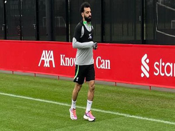 فيديو.. صلاح يتألق في تدريبات ليفربول استعدادا لمواجهة وست هام فيديو.. صلاح يتألق في تدريبات ليفربول استعدادا لمواجهة وست هام