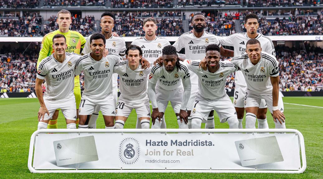 ريال مدريد يفوز بجائزة أفضل ناد في حفل لوريوس