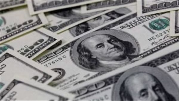 آخر تطورات أسعار الدولار خلال التعاملات المسائية