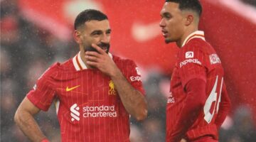 آس: محمد صلاح يثير الغموض بشأن مستقبل أرنولد