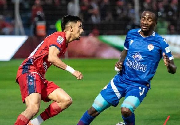آسفي يحبط الوداد بالتعادل.. ويقرب موكوينا من الإقالة آسفي يحبط الوداد بالتعادل.. ويقرب موكوينا من الإقالة
