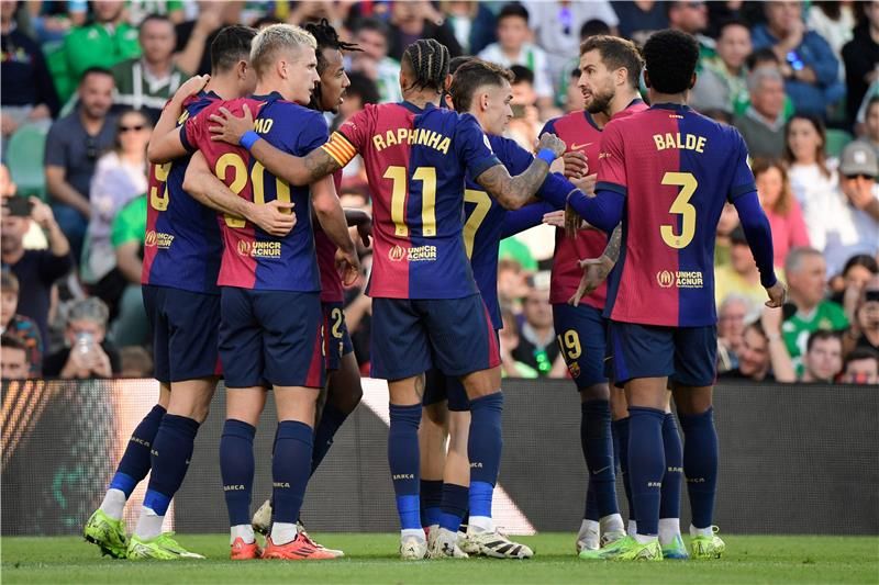أبيض.. ظهور غير معتاد لبرشلونة أمام دورتموند أبيض.. ظهور غير معتاد لبرشلونة أمام دورتموند