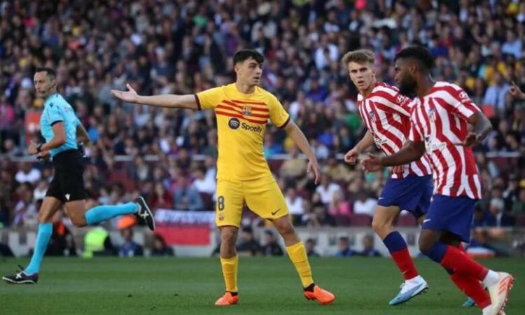 أتلتيكو مدريد يتلقى هزيمة مفاجئة أمام لاس بالماس في "الليجا" أتلتيكو مدريد يتلقى هزيمة مفاجئة أمام لاس بالماس في "الليجا"
