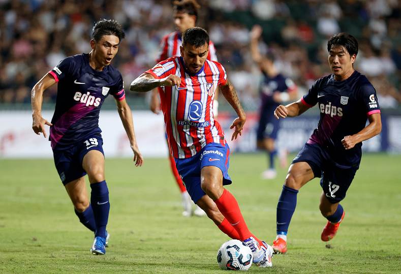 أتلتيكو مدريد يسعى لزيادة جراح بلد الوليد في الدوري الإسباني أتلتيكو مدريد يسعى لزيادة جراح بلد الوليد في الدوري الإسباني
