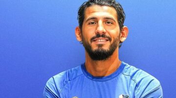 أحمد حجازي مع نيوم ضد العربي لحسم الصعود لدوري روشن