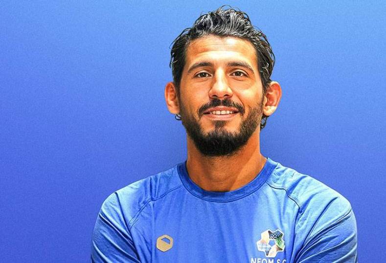 أحمد حجازي مع نيوم ضد العربي لحسم الصعود لدوري روشن أحمد حجازي مع نيوم ضد العربي لحسم الصعود لدوري روشن