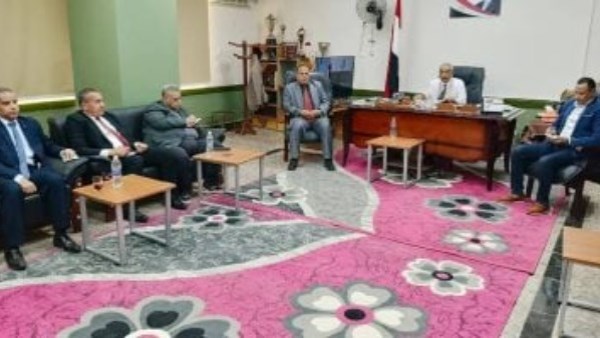 أخبار الوادي الجديد | وكيل التعليم يناقش الاستعداد للامتحانات مع مديرى الإدارات .. وتربية رياضية تتألق في التصفيات النهائية للعاملين بالمصالح الحكومية أخبار الوادي الجديد | وكيل التعليم يناقش الاستعداد للامتحانات مع مديرى الإدارات .. وتربية رياضية تتألق في التصفيات النهائية للعاملين بالمصالح الحكومية