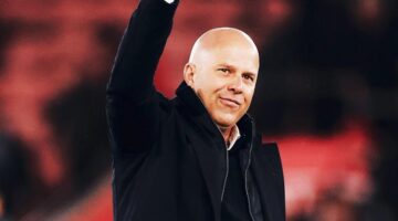 أرني سلوت بعد الفوز بالدوري الإنجليزي: شعوري الآن لايوصف