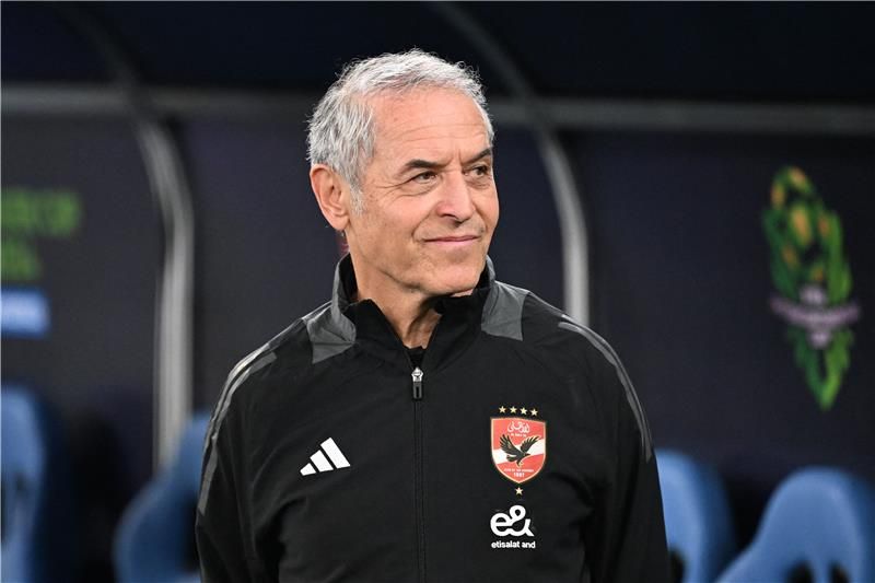 أزمة بين الأهلي ومنتخب الشباب قبل مباراة صن داونز أزمة بين الأهلي ومنتخب الشباب قبل مباراة صن داونز
