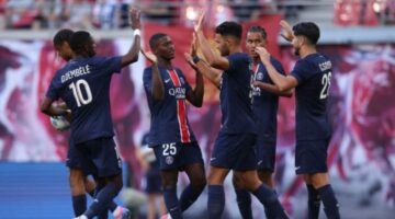 أستون فيلا يستدرج باريس سان جيرمان في دوري أبطال أوروبا