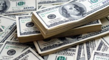 أسعار الدولار مقابل الجنيه في البنوك اليوم الأربعاء