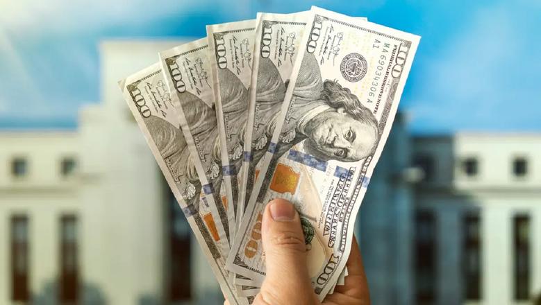 أسعار الدولار مقابل الجنيه في البنوك اليوم الثلاثاء