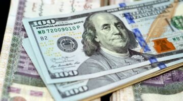 أسعار الدولار مقابل الجنيه في البنوك اليوم السبت
