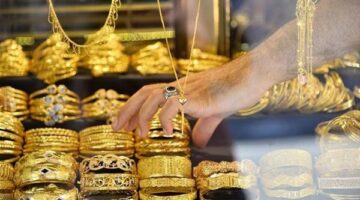 أسعار الذهب بمصر اليوم الثلاثاء تهبط مجددا، اعرف عيار 18 وصل كام