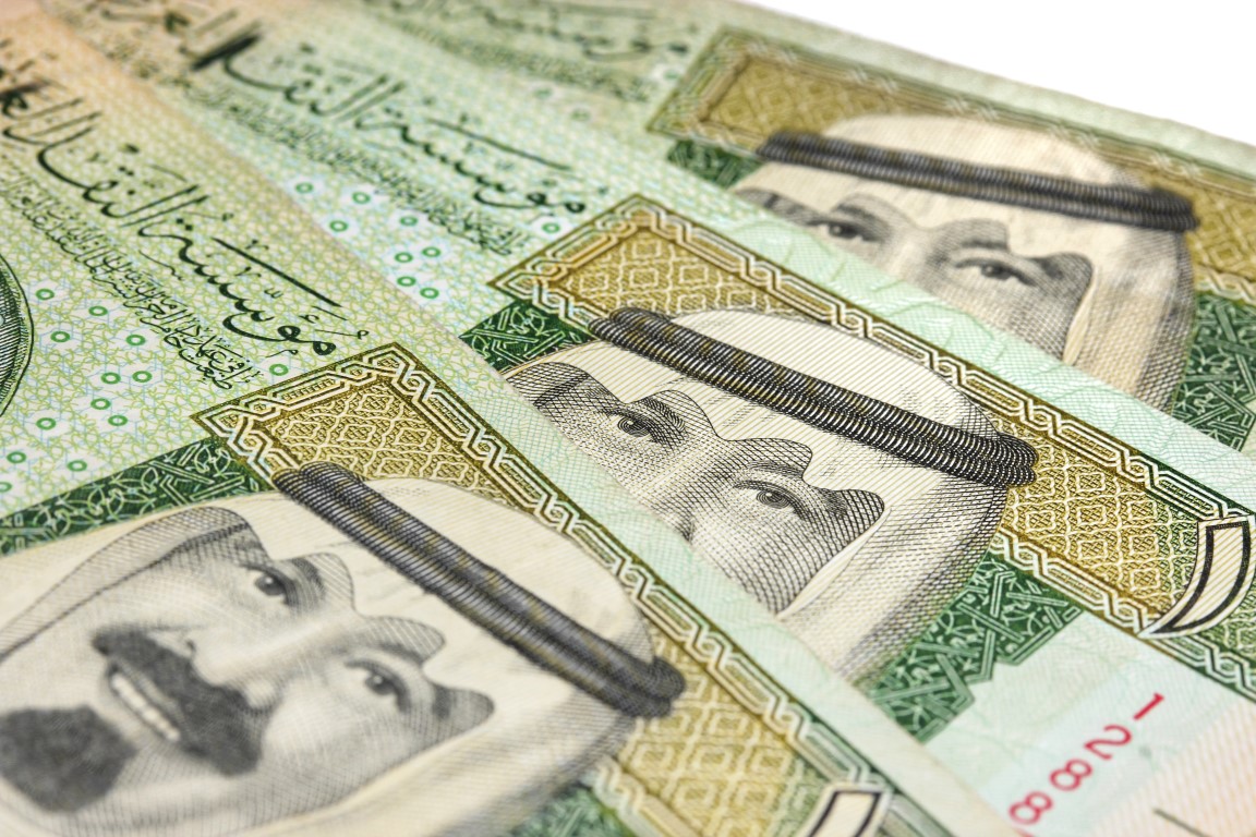 أسعار الريال السعودي في البنوك اليوم.. 13.56 جنيه للبيع أسعار الريال السعودي في البنوك اليوم.. 13.56 جنيه للبيع