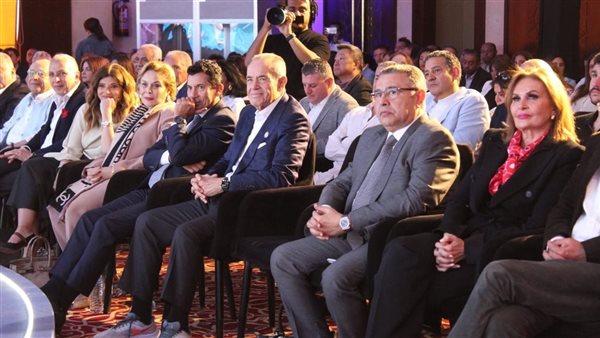 أشرف صبحي: الرياضة أصبحت واحدة من أهم قطاعات الدولة الجاذبة للاستثمار أشرف صبحي: الرياضة أصبحت واحدة من أهم قطاعات الدولة الجاذبة للاستثمار