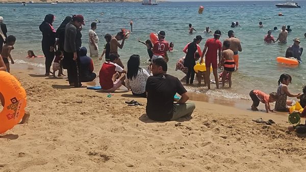أعياد الربيع ترفع نسب الإشغالات بمختلف المناطق السياحية.. وجنوب سيناء تسجل 90% أعياد الربيع ترفع نسب الإشغالات بمختلف المناطق السياحية.. وجنوب سيناء تسجل 90%