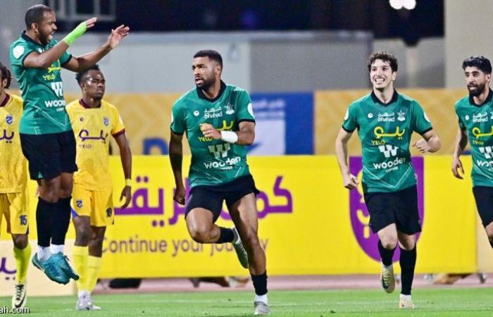 أمام الحزم.. النجمة ينفرد بـ«الثاني» أمام الحزم.. النجمة ينفرد بـ«الثاني»