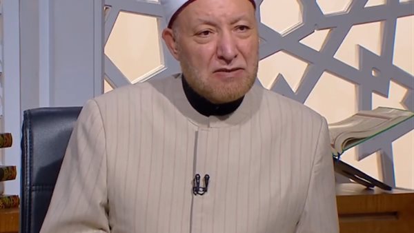 أمين الفتوى: التسول أصبح مهنة.. ليس الحل أمين الفتوى: التسول أصبح مهنة.. ليس الحل