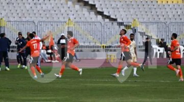أهداف مباراة الأهلي وفاركو: محمد أيمن يسجل في مرمى مخلوف
