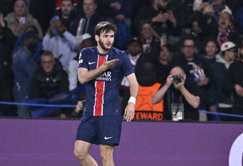 أهداف مباراة باريس سان جيرمان ضد أستون فيلا في دوري أبطال أوروبا (فيديو) أهداف مباراة باريس سان جيرمان ضد أستون فيلا في دوري أبطال أوروبا (فيديو)