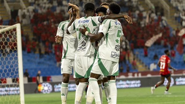 أهلي جدة يعمق جراح الرائد في الدوري السعودي أهلي جدة يعمق جراح الرائد في الدوري السعودي