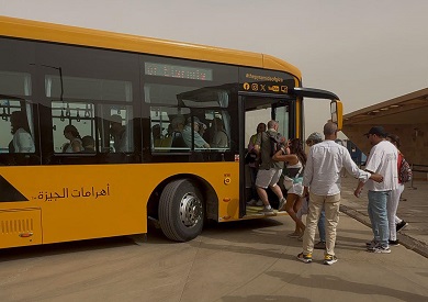 أوراسكوم: أنفقنا نحو 1.5 مليار جنيه لتطوير منطقة الأهرامات لاستقبال الزائرين بشكل حضاري أوراسكوم: أنفقنا نحو 1.5 مليار جنيه لتطوير منطقة الأهرامات لاستقبال الزائرين بشكل حضاري