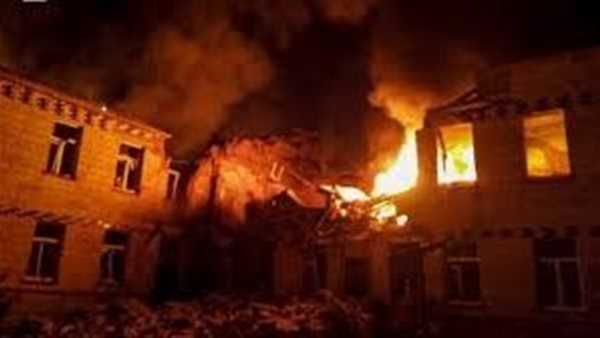 أوكرانيا: إصابة 4 أشخاص واندلاع حرائق إثر هجوم روسي على أوديسا أوكرانيا: إصابة 4 أشخاص واندلاع حرائق إثر هجوم روسي على أوديسا