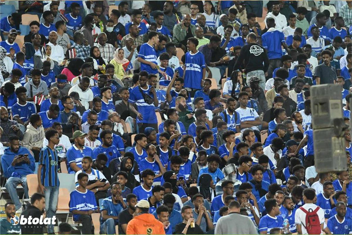 إدارة الهلال تُفاجئ الجماهير قبل مواجهة الأهلي في دوري أبطال إفريقيا إدارة الهلال تُفاجئ الجماهير قبل مواجهة الأهلي في دوري أبطال إفريقيا