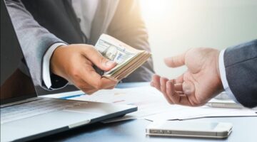 إزاي بيتم حساب الفائدة على القروض في مصر؟
