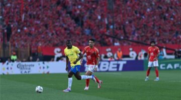إسماعيل يوسف: شعرت أن الأهلي يلعب في جنوب إفريقيا.. وكولر يتحمل المسؤولية 100%