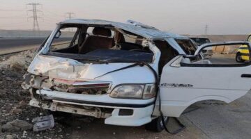 إصابة 6 أشخاص إثر انقلاب ميكروباص على الطريق الإقليمي