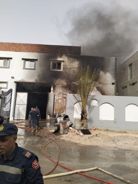 إصابة شخصين في حريق بمصنع بويات في الشرقية