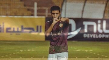 إصابة مفزعة لنجم سيراميكا كليوباترا أمام فاركو.. ونقله بالإسعاف للمستشفى