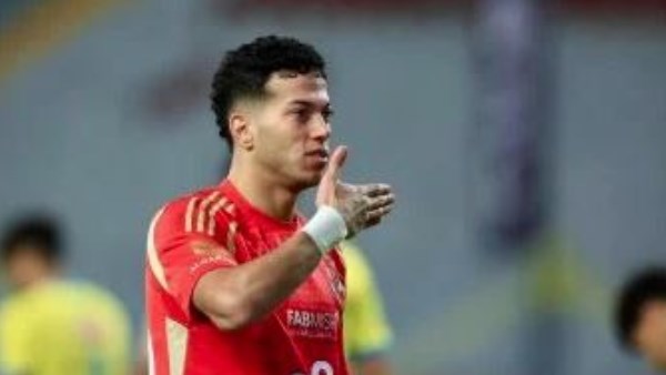 إمام عاشور يسجل الأول فى شباك الهلال السوداني إمام عاشور يسجل الأول فى شباك الهلال السوداني