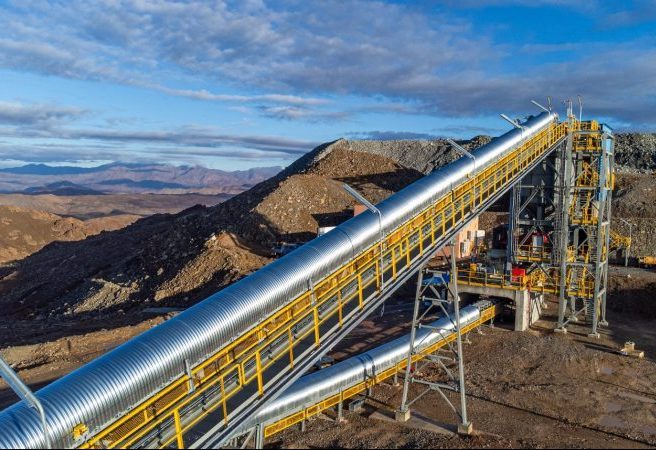إنتاج الفضة في المغرب يقفز 192% خلال الربع الأول من 2025 بمنجم زكوندر إنتاج الفضة في المغرب يقفز 192% خلال الربع الأول من 2025 بمنجم زكوندر