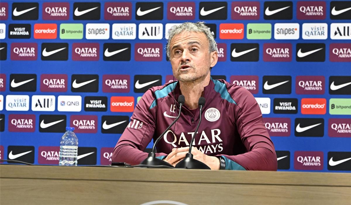 إنريكي: لدينا هوس للتتويج بـ دوري أبطال أوروبا.. وأعرف آرسنال جيدًا إنريكي: لدينا هوس للتتويج بـ دوري أبطال أوروبا.. وأعرف آرسنال جيدًا