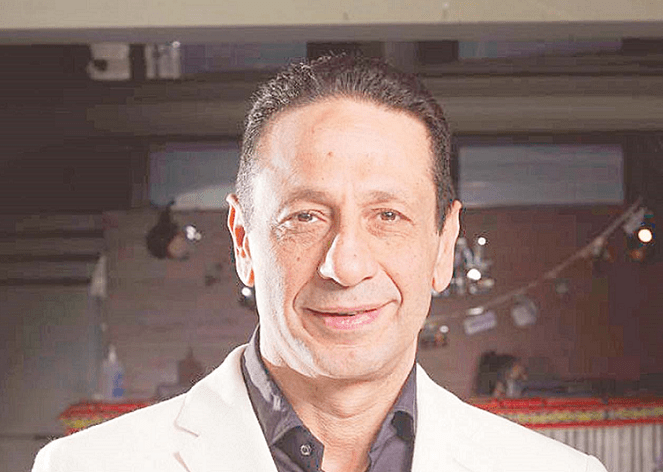 محمد دياب: علينا الانتظار لفهم تصاميم مشروع منطقة غرب رأس الحكمة واتخاذ القرار الأمثل. محمد دياب: علينا الانتظار لفهم تصاميم مشروع منطقة غرب رأس الحكمة واتخاذ القرار الأمثل.