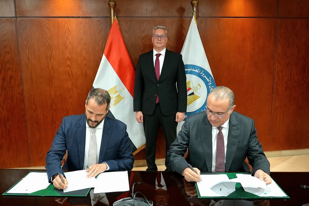 إيجاس وإكسون موبيل توقعان مذكرة تفاهم لتطبيق البحث والاستكشاف إيجاس وإكسون موبيل توقعان مذكرة تفاهم لتطبيق البحث والاستكشاف