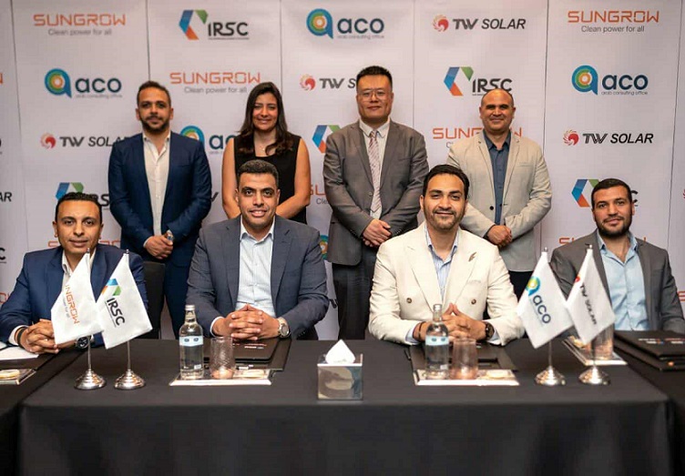 إيرسك توقع اتفاقية استراتيجية مع ACO وشركتا Sungrow وTongwei لتنفيذ مشاريع للطاقة الشمسية في مصر إيرسك توقع اتفاقية استراتيجية مع ACO وشركتا Sungrow وTongwei لتنفيذ مشاريع للطاقة الشمسية في مصر