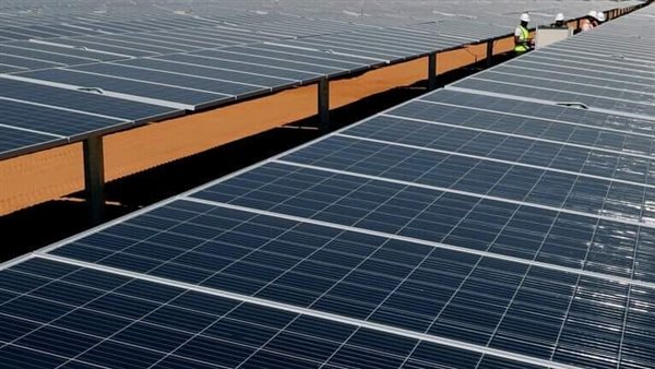 “إيرسك” توقع اتفاقية لتنفيذ مشاريع طاقة شمسية بقدرة 75 ميجاوات في مصر “إيرسك” توقع اتفاقية لتنفيذ مشاريع طاقة شمسية بقدرة 75 ميجاوات في مصر