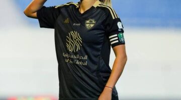 ابتسام جرايدي ضمن أفضل 11 لاعبة في الدوري السعودي