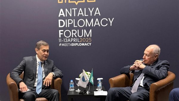 ابو الغيط يلتقي مع امين عام منظمة شنغهاي للتعاون لبحث سبل الارتقاء بالتعاون بين الجانبين ابو الغيط يلتقي مع امين عام منظمة شنغهاي للتعاون لبحث سبل الارتقاء بالتعاون بين الجانبين