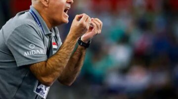 اتحاد اليد يوجه الشكر إلى كارلوس باستور المدير الفني للمنتخب الأول