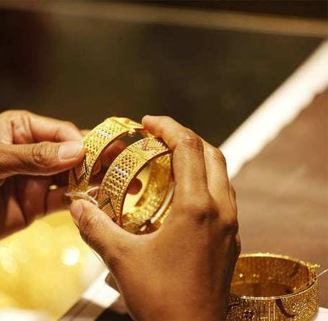 ارتفاع أسعار الذهب في السعودية اليوم وعيار 21 يسجل 352.25 ريال بنهاية التعاملات ارتفاع أسعار الذهب في السعودية اليوم وعيار 21 يسجل 352.25 ريال بنهاية التعاملات