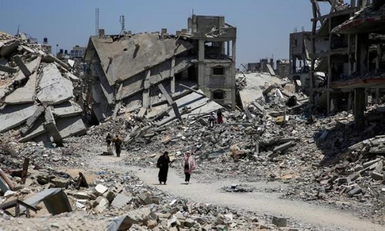 استشهاد 4 فلسطينيين بينهم طفلان بقصف إسرائيلي على منطقة الصفطاوي شمال غزة
