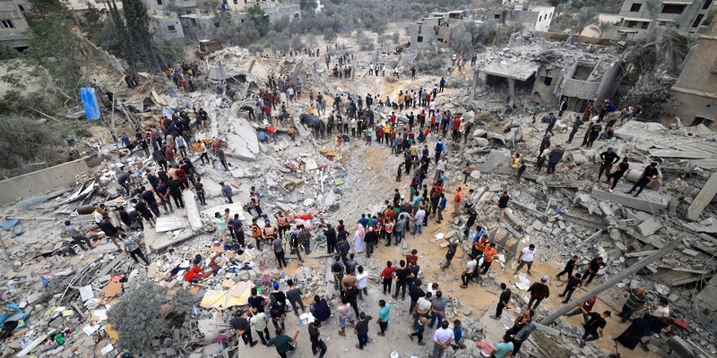 استشهادُ 7 فلسطينيين في قصف إسرائيلي بقطاع غزة استشهادُ 7 فلسطينيين في قصف إسرائيلي بقطاع غزة