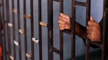 اعترفات سائق توك توك شرع في قتل صديقه حرقا