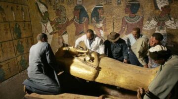 إعادة النظر في تاريخ الفراعنة.. اكتشاف مدينة ملكية كبيرة لعهد إخناتون شمال مصر