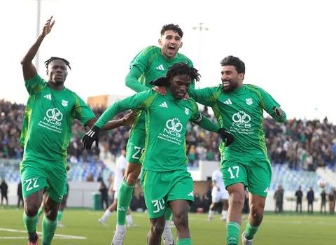 الأخضر يحقق فوزًا عريضًا على التحدي الأخضر يحقق فوزًا عريضًا على التحدي